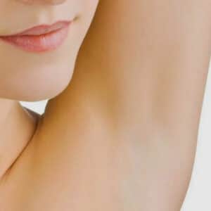 epilation aisselle femme